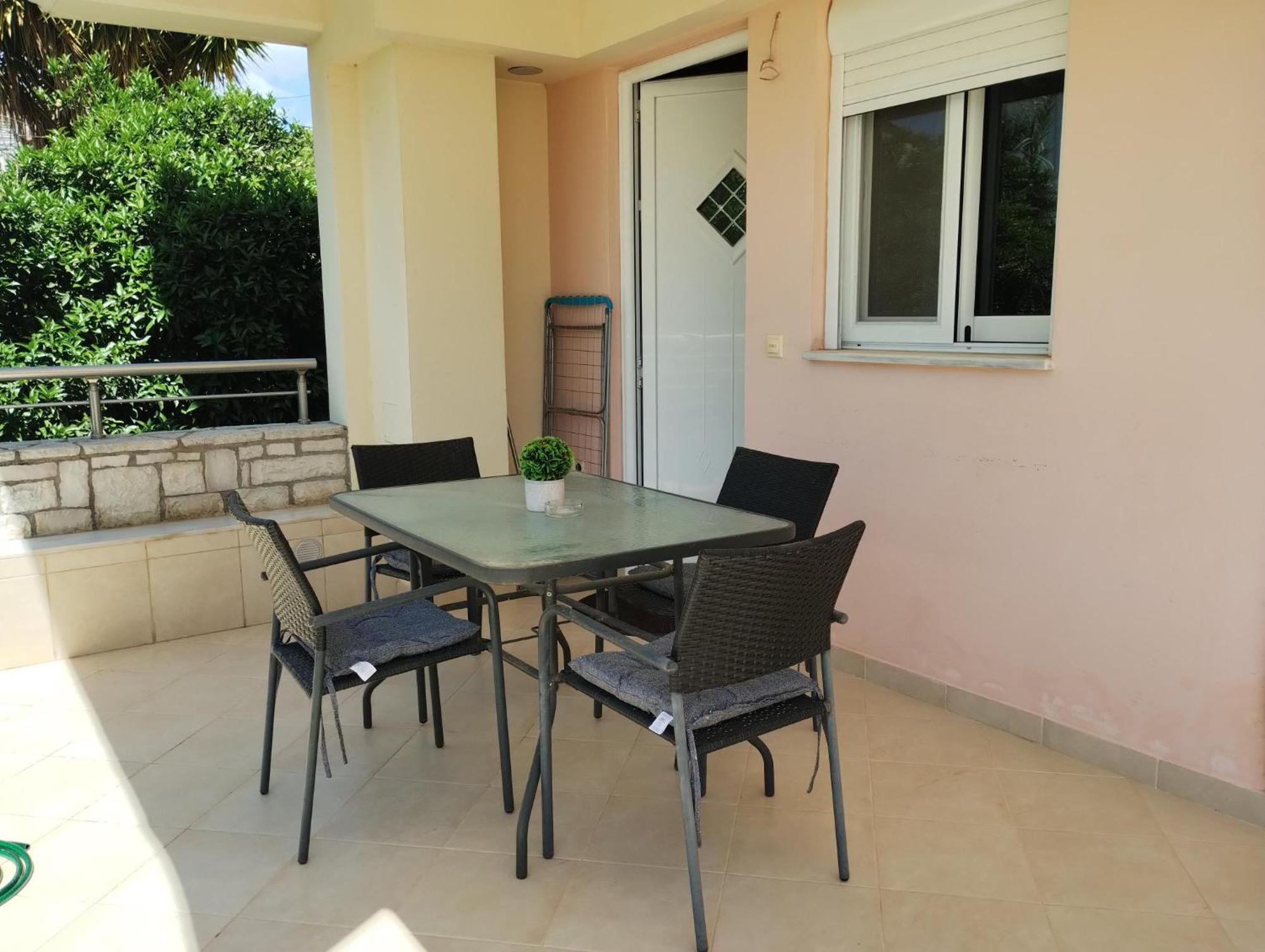 Kalamata Beach Maisonette Exteriör bild