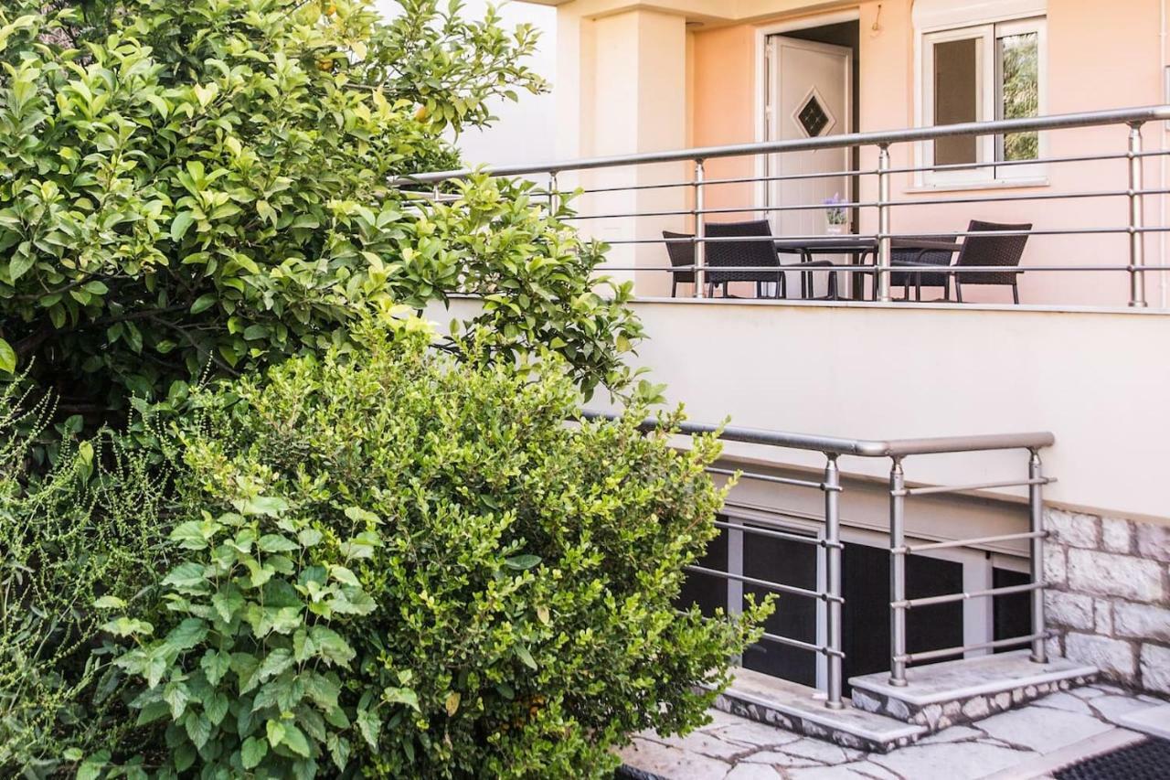 Kalamata Beach Maisonette Exteriör bild